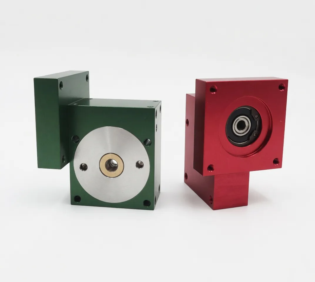 VRV030 precision worm gearbox with servo adapter ring and hollow output shaft for cobot wrist